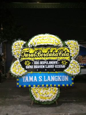 Papan Bunga Duka di Calaca